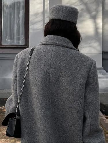 Long Wool Coats for Women: Fall/Winter Maxi Peacoat