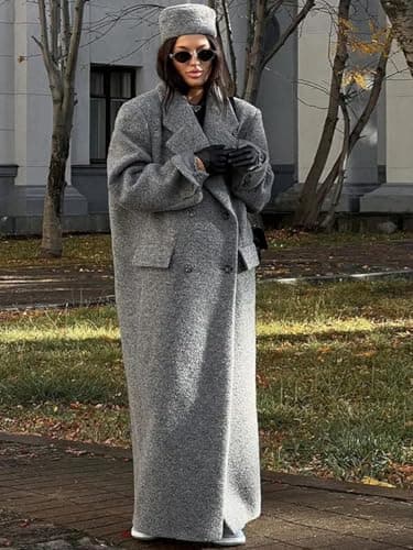 Long Wool Coats for Women: Fall/Winter Maxi Peacoat
